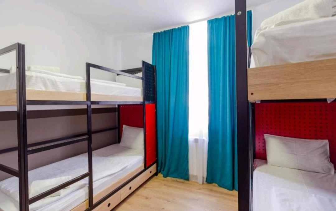 Hostel & Hotel Batumi Ngoại thất bức ảnh