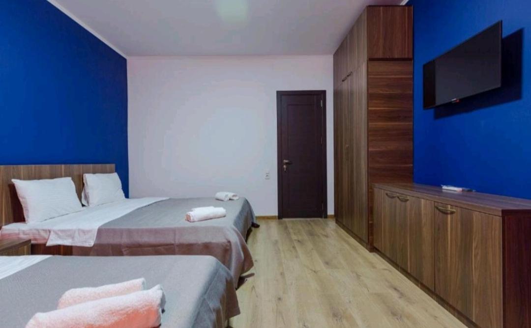 Hostel & Hotel Batumi Ngoại thất bức ảnh